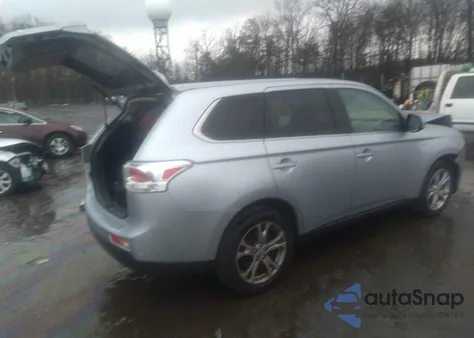 2014 Mitsubishi Outlander Gt z USA, uszkodzony, nr VIN JA4JZ4AX8EZ000905